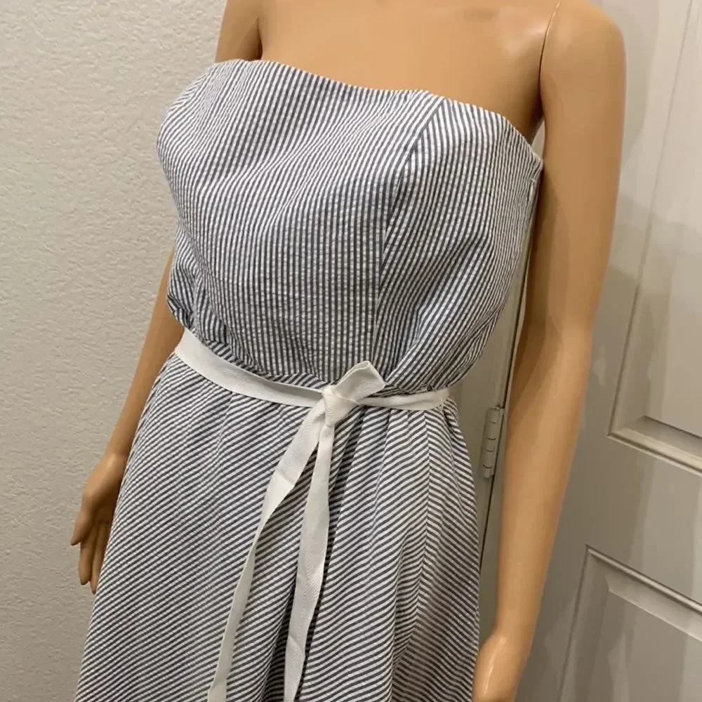 Ann Taylor Loft Size 12 Strapless Gray White Striped Belted Zip Woman’s Dress